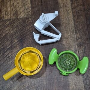 Three Piece Kitchen Gadget Lot Juicer, Apple Slicer And Cheese Grater